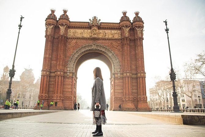 Instagram Photoshoot Tour in Barcelona - What the photographer adds to the experience