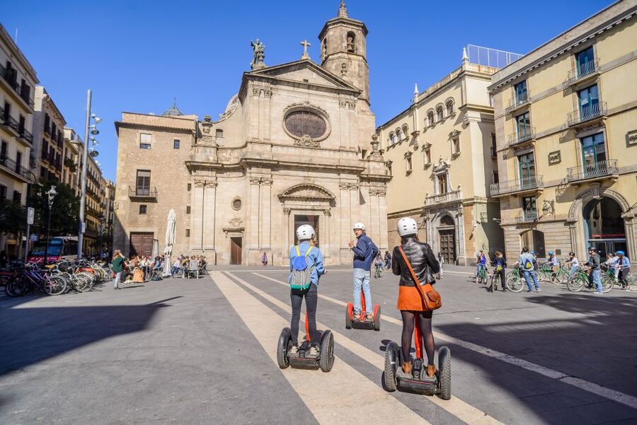 Intro Segway Tour Barcelona 1h - Ciutadella Park and the Cascada Monumental