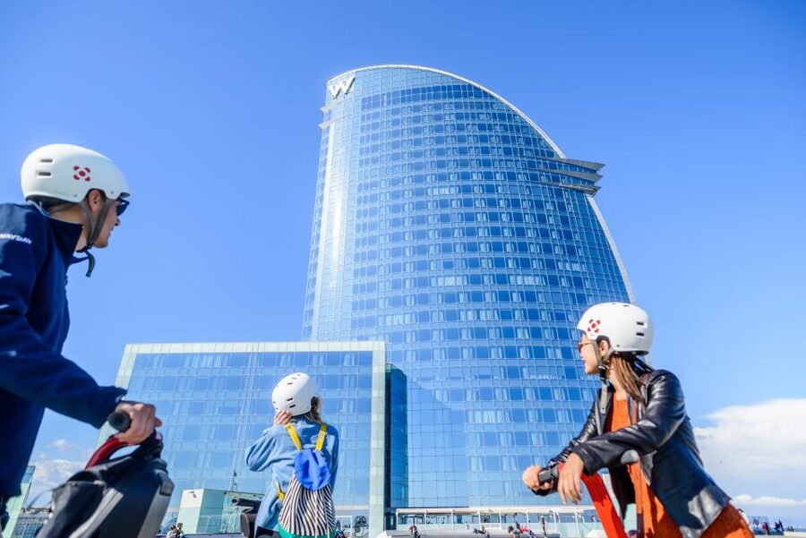 Intro Segway Tour Barcelona 1h - What the guides add to the ride