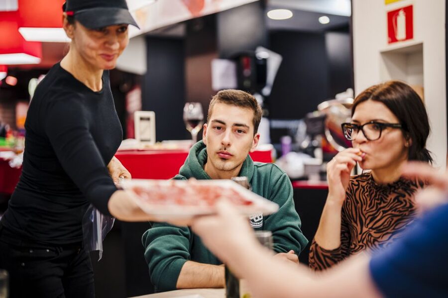 Jamón Experience Master Plus: Ham, Wine & Cheese Tasting - Key points to know before booking