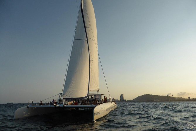 Jazz and Chill Out Sailing in Barcelona - The Onboard Bar and the Practical Comforts