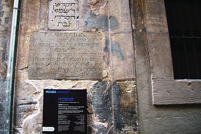 Jewish Quarter of Barcelona Private Tour with Hotel Pick-up - Plaça del Rei and the city’s medieval center