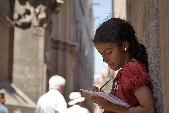 Kids and Family Gothic Quarter Walking Tour in Barcelona - Roman ruins and the Roman wall