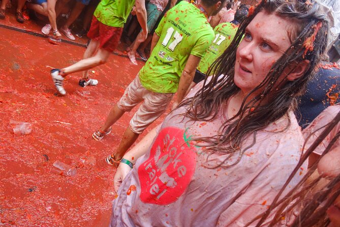 La Tomatina Day Trip from Barcelona with Ticket & Party Access - Four hours by Valencia’s Mediterranean coast