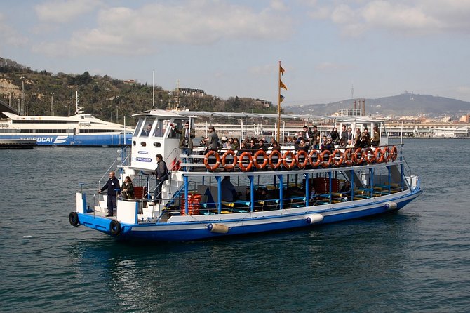 Las Golondrinas Barcelona 40-min Boat Tour - Key points to know before boarding