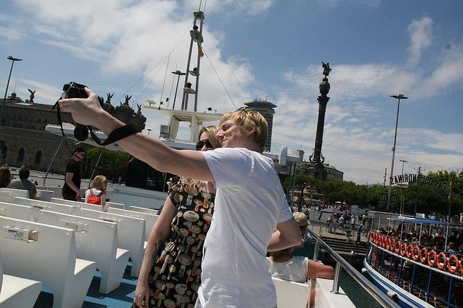 Las Golondrinas Barcelona 40-min Boat Tour - Who should choose another experience?