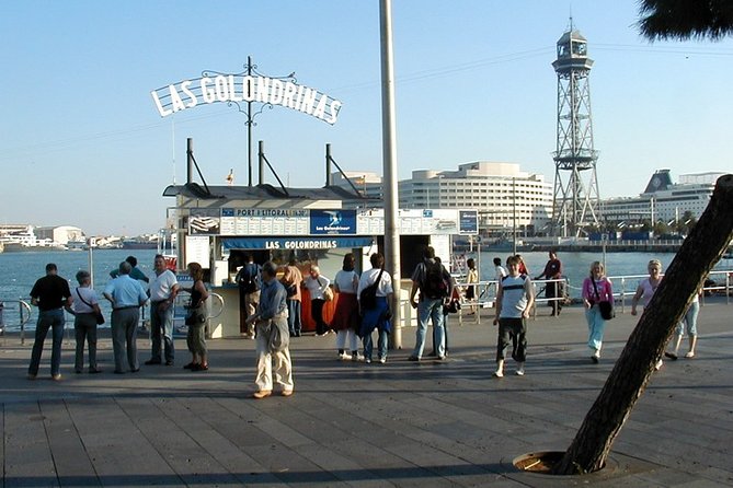 Las Golondrinas Barcelona 60-min Boat Tour - Who should book Las Golondrinas?
