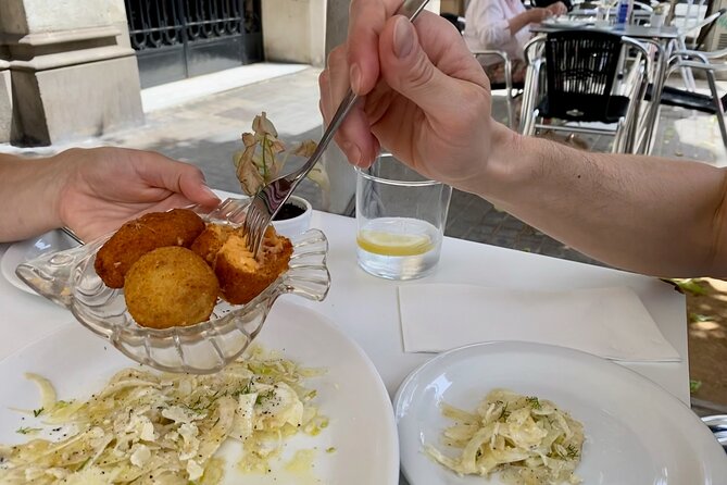 Lunchtime Tapas Tour in the Eixample with The Barcelona Taste - How this compares with exploring tapas on your own