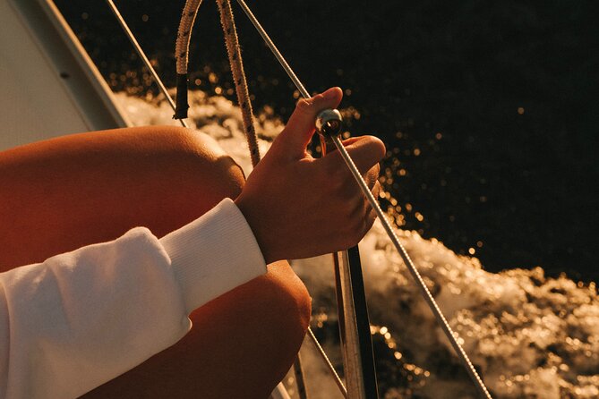 Marriage Proposal Boat Trip in Barcelona - Choosing the moment to propose
