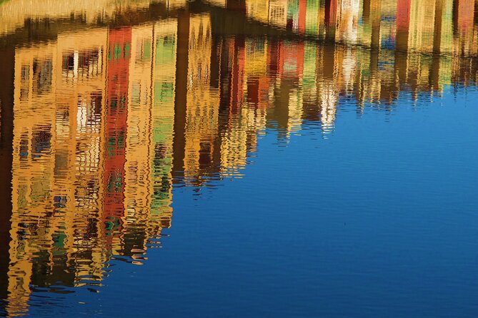 Medieval Castles and Girona Exclusive trip with Catalan Lunch - What the small group changes