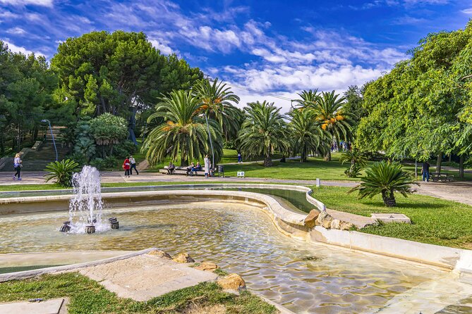 Montjuic Park Walking Tour with Audioguide on Your Smartphone - Who should choose this Montjuïc walk?