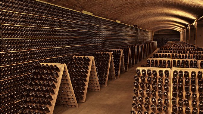 Montserrat Private Day Trip with Codorniu Cava Cellar Tasting - Local food, the market, and lunch costs