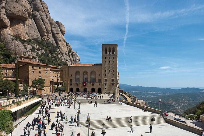 Montserrat Private Tour with Hotel pick-up from Barcelona - Hotel pickup turns the morning into easy travel