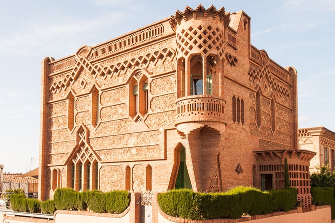 Montserrat Tour with Black Madonna & Two Departure Options - Starting at Barcelona Nord Station