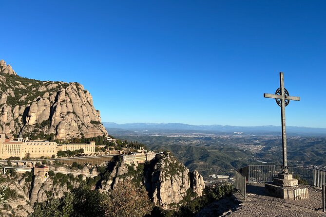 Montserrat very early : Hiking, Abbey, very small group - A small-group guide who adds more than transport