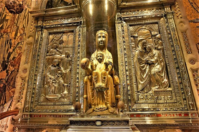 Montserrat with Cog-Wheel Train & Black Madonna Priority Access - Food, facilities, and what to bring