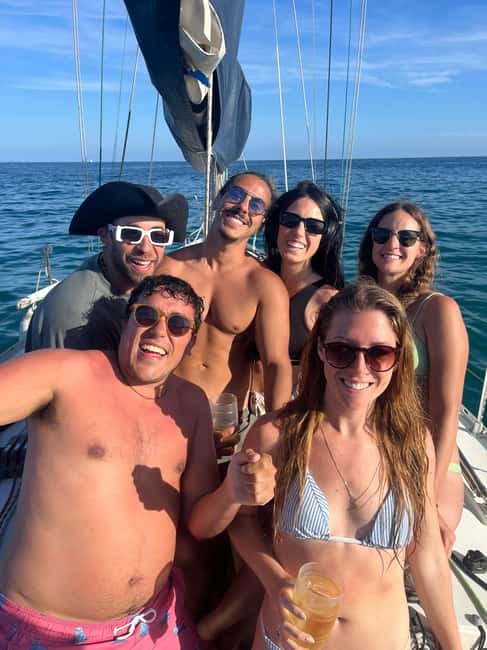 New Sailing / Boat Tour with Free Drinks and Tapas - Key points at a glance