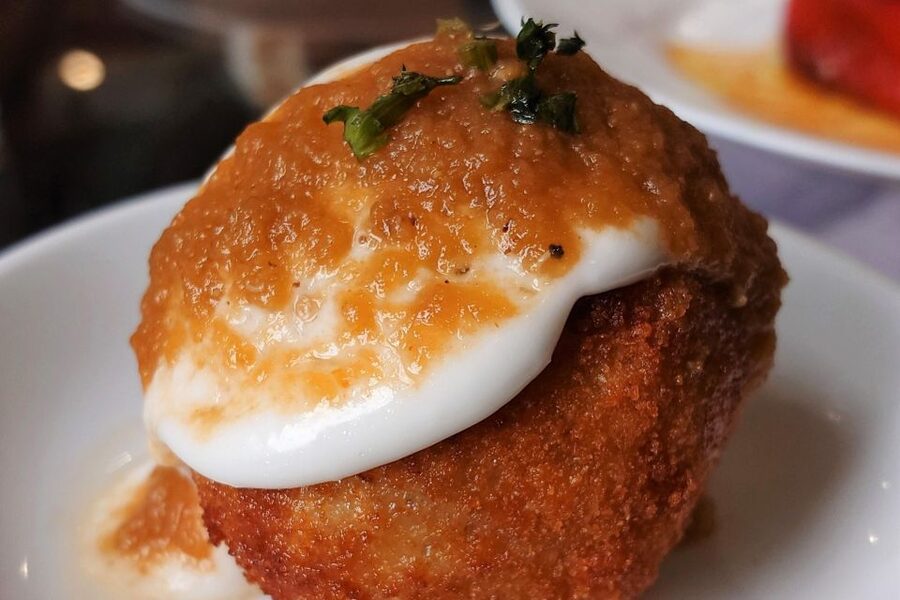No Diet Club - Unique local food in Barcelona - Why the neighborhood adds value
