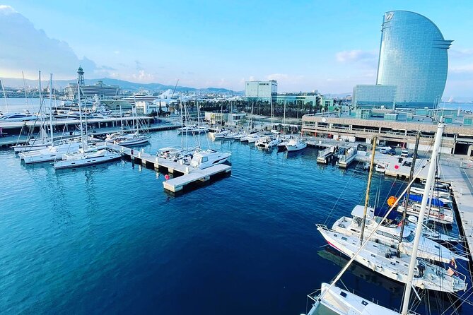 One-hour High-Speed Powerboat Ride - Who will enjoy this ride most?