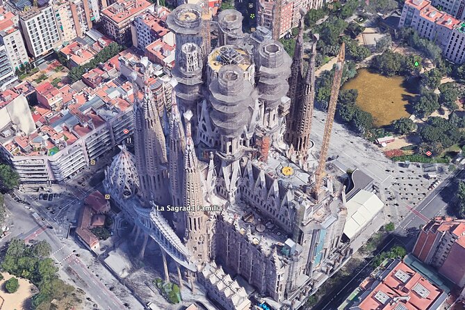 Online Experience: Zoom around panoramic Barcelona - Sagrada Família gets a digital flight