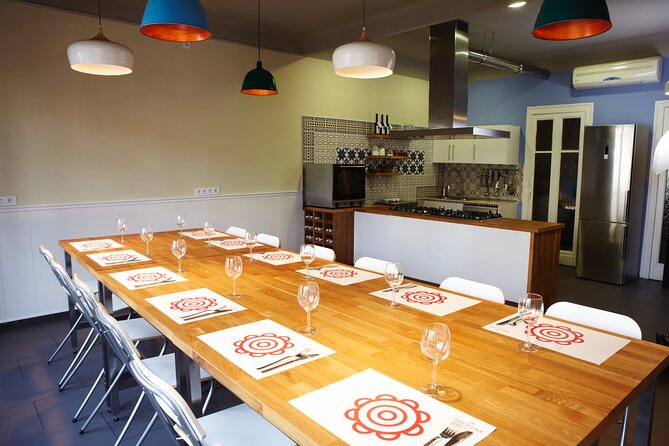Paella Class & Bottomless Wine: Las Ramblas Views - Limitations worth considering