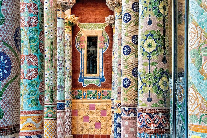Palau de la Musica Catalana Guided Tour - The tiled staircases are part of the show