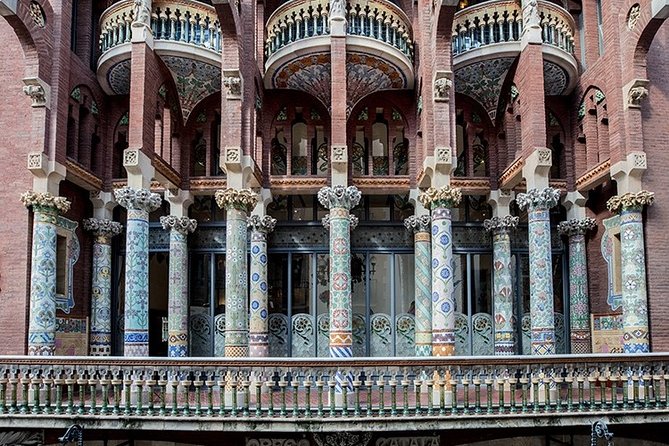 Palau de la Musica Catalana Guided Tour - Meeting your guide in La Ribera