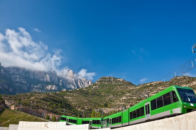 Panoramic Barcelona and Montserrat with Cog-Wheel Train - Guide quality and the bilingual format
