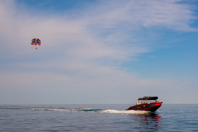 Parasailing Tour en Barcelona - What the 15-minute flight really includes