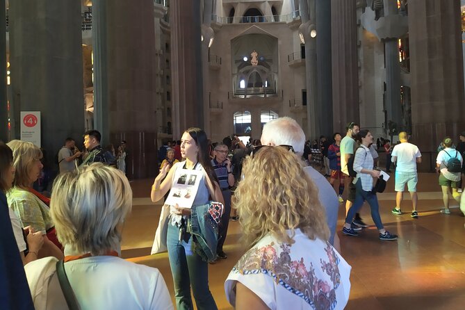 Park Guell and Sagrada Familia Tour in Barcelona - Price, Group Size, and Overall Value