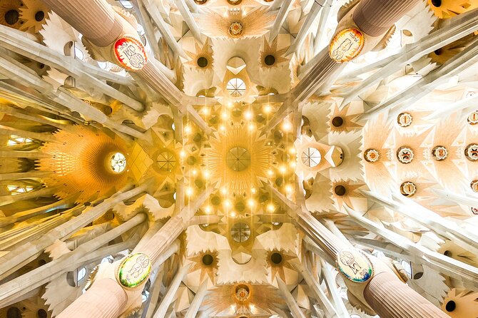 Park Guell and Sagrada Familia Tour with Skip the Line Tickets - The private bus to Sagrada Família