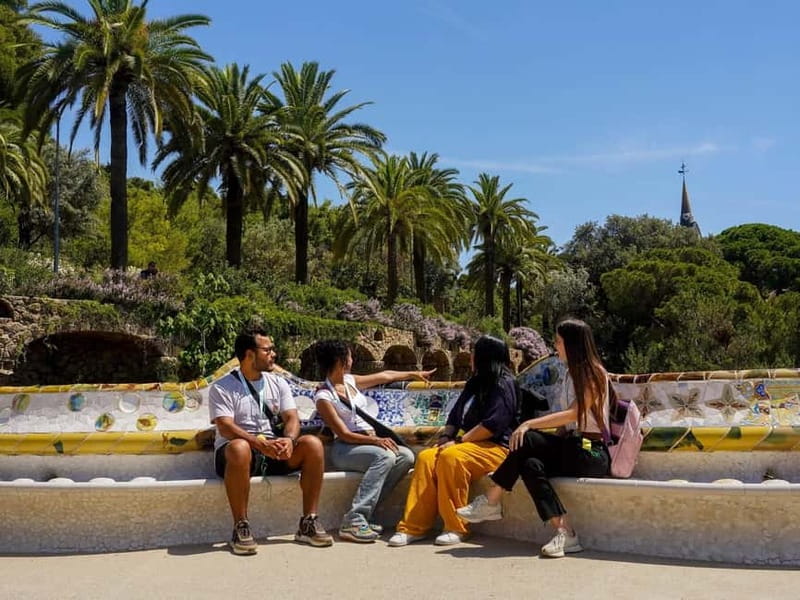 Park Güell: Guided Tour with Optional Gaudí Experience Entry - Key points to know before booking