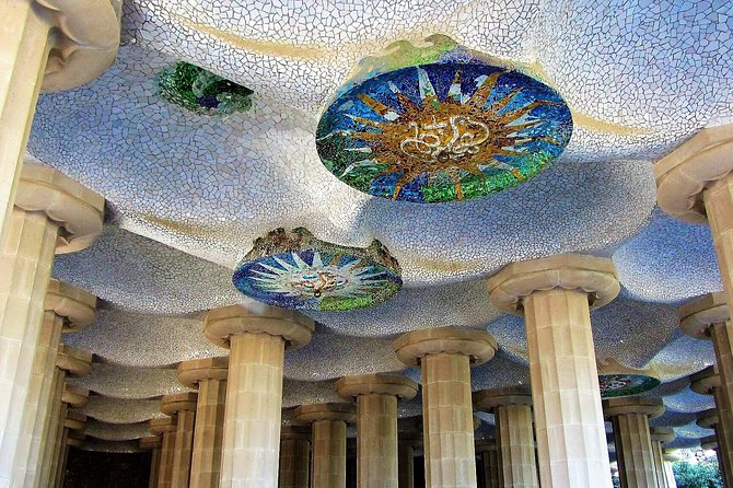 Park Guell Guided Tour with Skip the line Ticket - Gaudí’s Former House, and What Is Not Included
