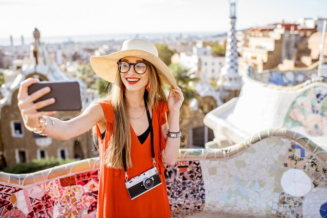 Park Guell Guided Tour with Skip the Line Tickets - The Hall of Columns and the mosaic terrace