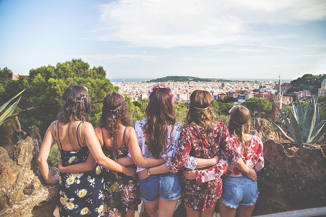 Park Guell Private Photoshoot with Skip the Line Ticket - A Photoshoot First, a History Tour Second