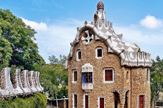 Park Güell with Skip the line tickets and Hotel Pickup - How much time will you really have?