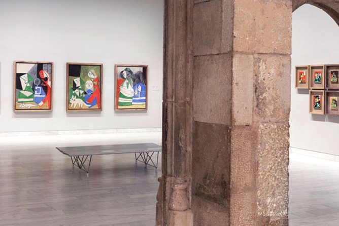 Picasso’s Footsteps: Private Tour & Museum - At the former Escola de Llotja, Picasso the student