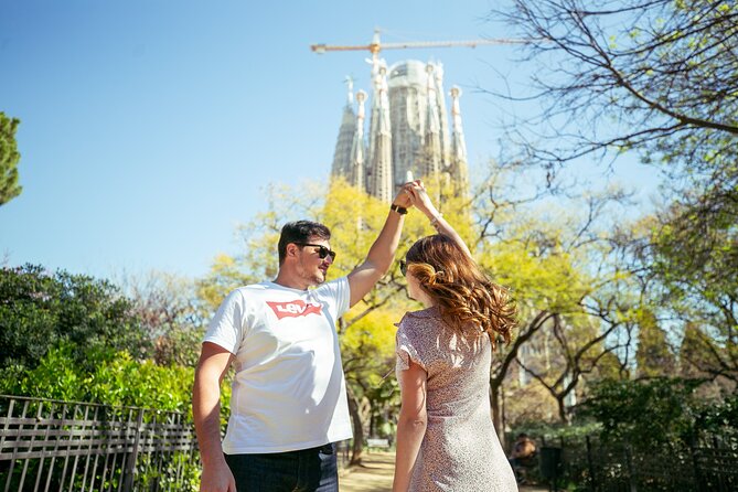 Private and Personalized Photography Adventure in Barcelona - What the session looks like from start to finish