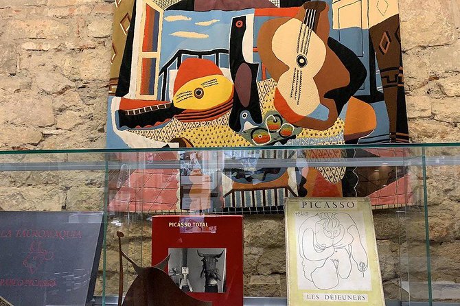 Private Barcelona Art and Tapas Walking Tour with Picasso Museum - Should You Book the Picasso and Tapas Walk?