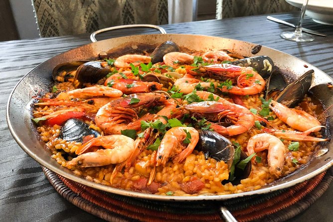 Private Barcelona Market Tour & Paella Cooking Class with Josh - Key points to know before booking