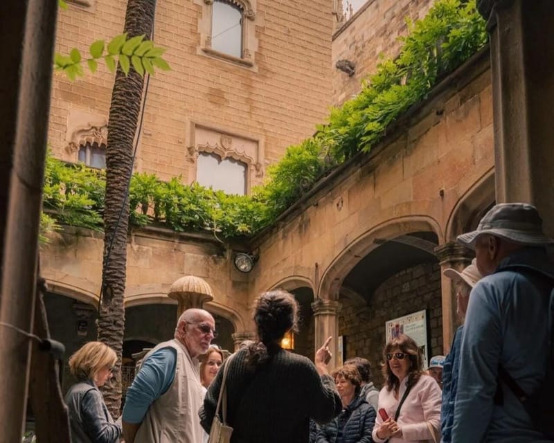 Private Barcelona Modernism and Gaudí Walking Tour - Why Barcelona’s Modernisme makes a better walking tour than a checklist
