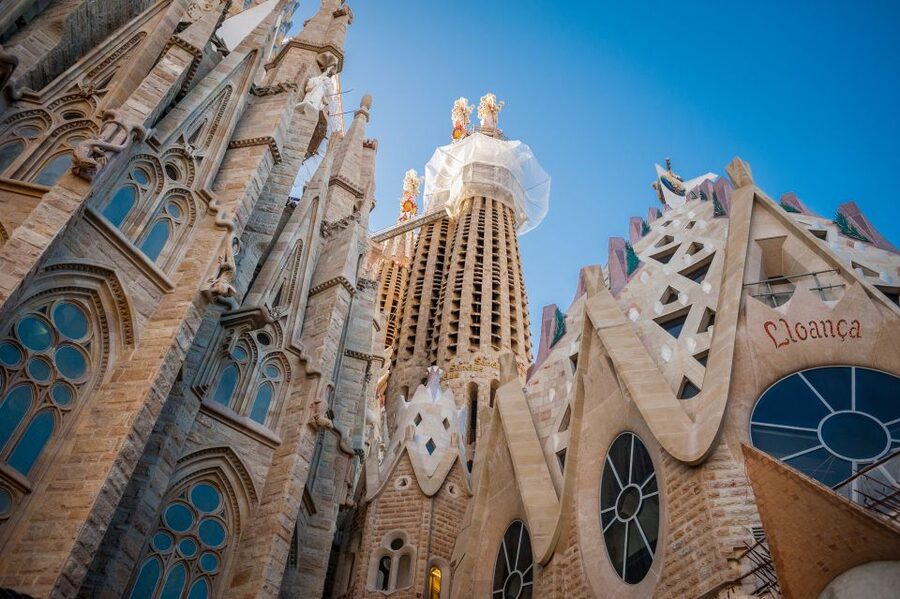 Private Barcelona & Montserrat Tour with Pick-up - Key points to know before booking