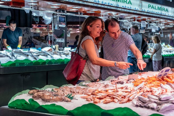 Private Barcelona's Favourite Markets Tour: 10 Tastings - Who should book this market walk?