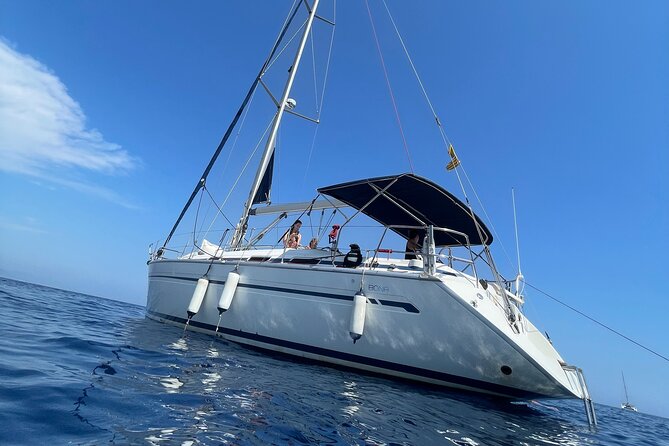 Private Boat Trip in Barcelona with Snacks and Drinks - Port Vell gives you the city’s harbor story