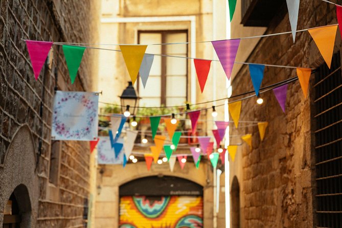 Private City Kickstart Tour: Barcelona - Meeting at La Rambla and finding your bearings