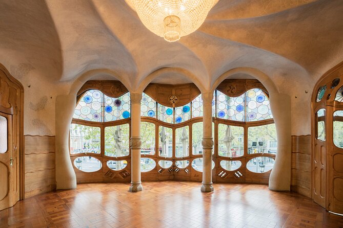 Private First Access Casa Batlló Experience With Breakfast - Important booking details