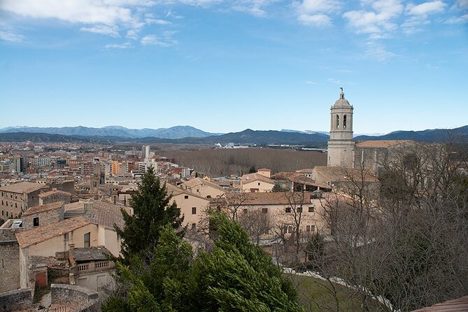 Private Full-Day Girona GOT and Costa Brava Tour - Why Girona makes the morning worthwhile