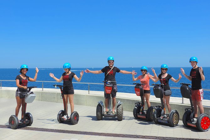 Private Live Guided Barcelona Segway Tour - 180 min - Ciutadella Park, with time to slow down