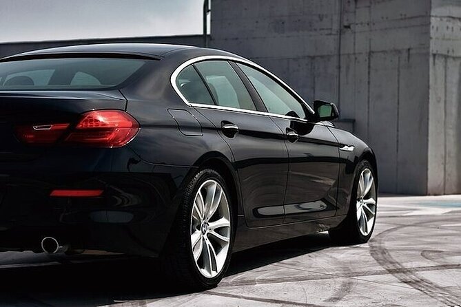 Private One-way Airport Transfer Barcelona Airport to Barcelona - From Barcelona-El Prat to your hotel door