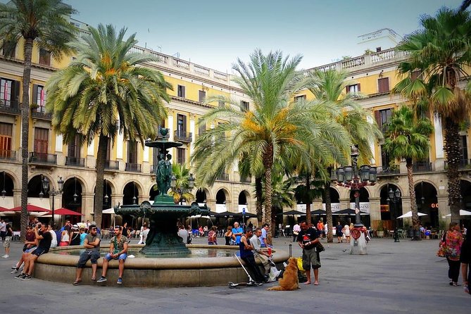 Private one way transfer from/to Barcelona airport to/from hotel - From your hotel lobby to El Prat